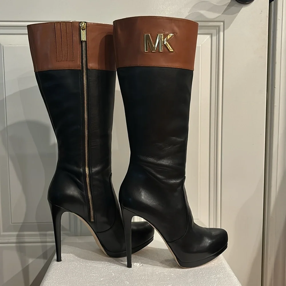 MICHAEL Michael Kors Hayley Boot (Black/Luggage